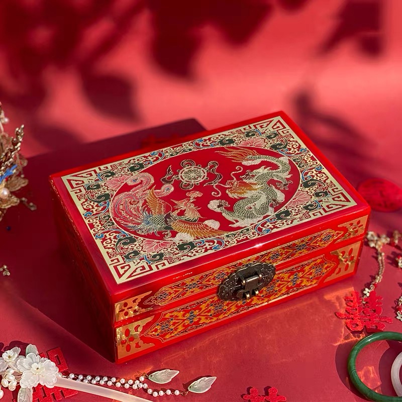 Handcrafted Lacquer Box from Pingyao